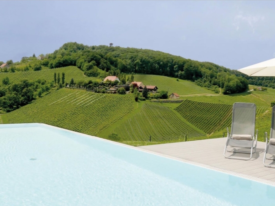 Luxuriöser Zweitwohnsitz in der Südsteiermark - 3 Zimmer Residenz mit Infinty Pool