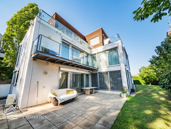 Atemberaubende Villa mit Blick über Wien in Bestlage, bei Neustift