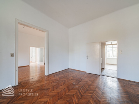 Charmante Altbau-Villa in Ruhelage mit Blick auf den Schafberg