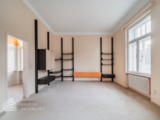 Exklusives, möbliertes Penthouse mit Dachterasse inklusive einer Regelgeschoßwohnung mit Balkon und Veranda