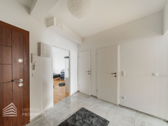 Lichtdurchflutete 2-Zimmer Wohnung, Nähe Floridsdorfer Bahnhof by Lifestyle Properties, Stock-im-Eisen-Platz 3