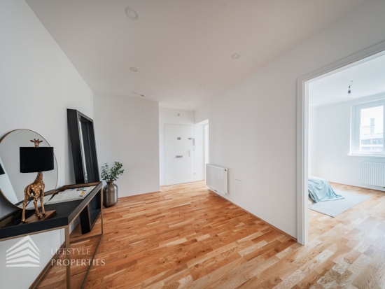 Traumhafte 4-Zimmer-Wohnung mit Terrasse, Nähe U3 Enkplatz