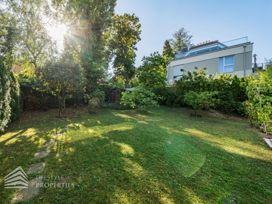 Atemberaubende Villa mit Blick über Wien in Bestlage, bei Neustift