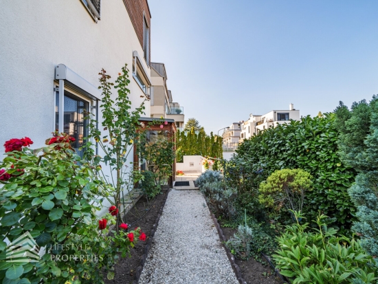 Atemberaubende Villa mit Blick über Wien in Bestlage, bei Neustift