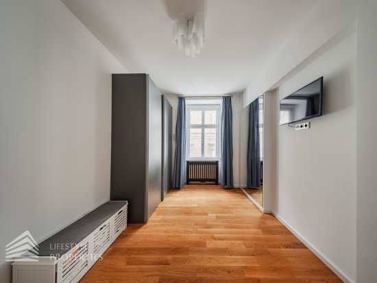 Helle 3-Zimmer Wohnung in bester Lage, Nähe Stephansplatz