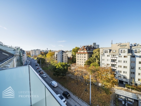 Erstbezug! Helle 3-Zimmer DG-Wohnung mit Balkon, Nähe Hyblerpark