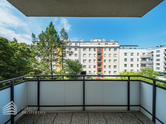 Traumhafte 4-Zimmer-Wohnung mit Terrasse, Nähe U3 Enkplatz