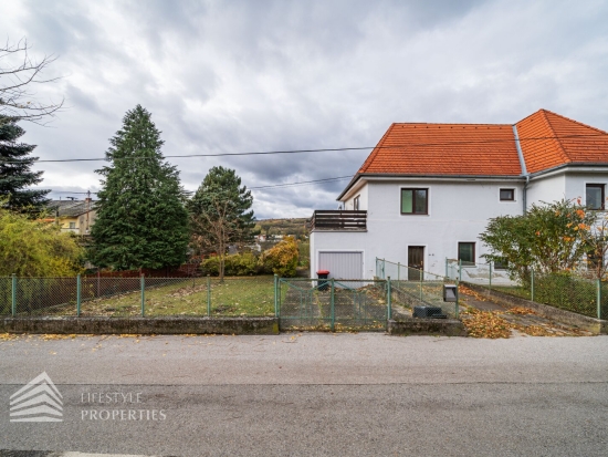 Einzigartiges Grundstück mit genehmigtem Bauprojekt in Ruhelage, Nähe Wachau