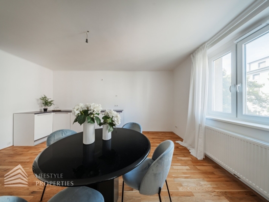 Traumhafte 4-Zimmer-Wohnung mit Terrasse, Nähe U3 Enkplatz