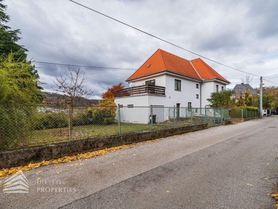 Einzigartiges Grundstück mit genehmigtem Bauprojekt in Ruhelage, Nähe Wachau