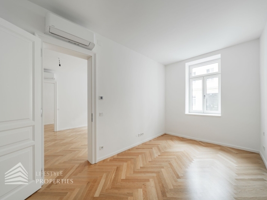 ERSTBEZUG! Helle 2-Zimmer-Wohnung mit Balkon, Nähe AKH und U6 Alserstrasse