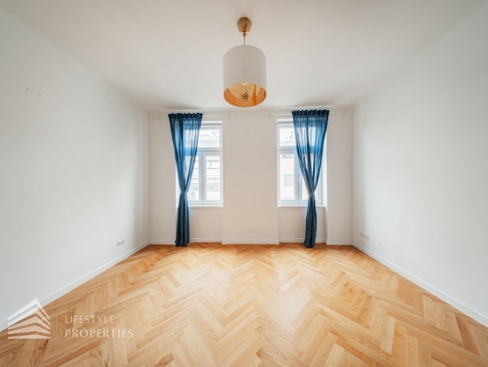 Traumhafte 3-Zimmer Altbauwohnung mit großzügigen Balkon