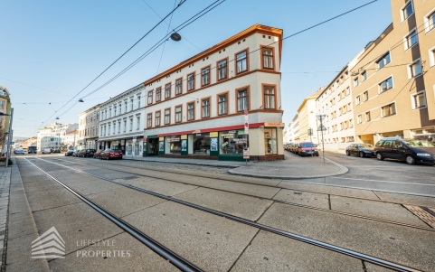 Geschäftslokal mit Dienstwohnung und Garage, Nähe Gürtel