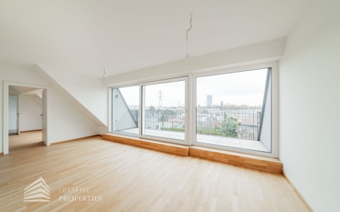 Moderne 2-Zimmer Dachgeschosswohnung mit Terrasse, Nähe Floridsdorfer Aupark